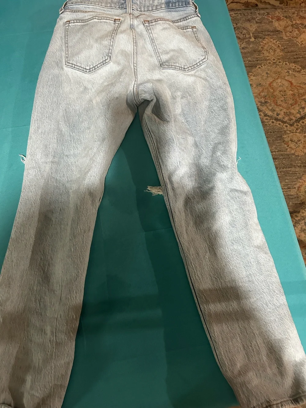Abercrombie & Fitch Light Gray Skinny Distressed Jeans